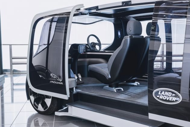 Jaguar Land Rover phát triển toàn diện cả hai công nghệ tự động và bán tự động